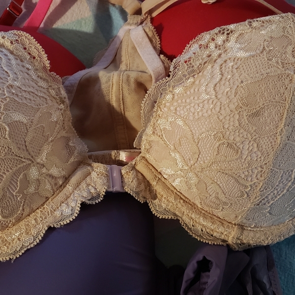 Vs bras - Picture 4 of 5